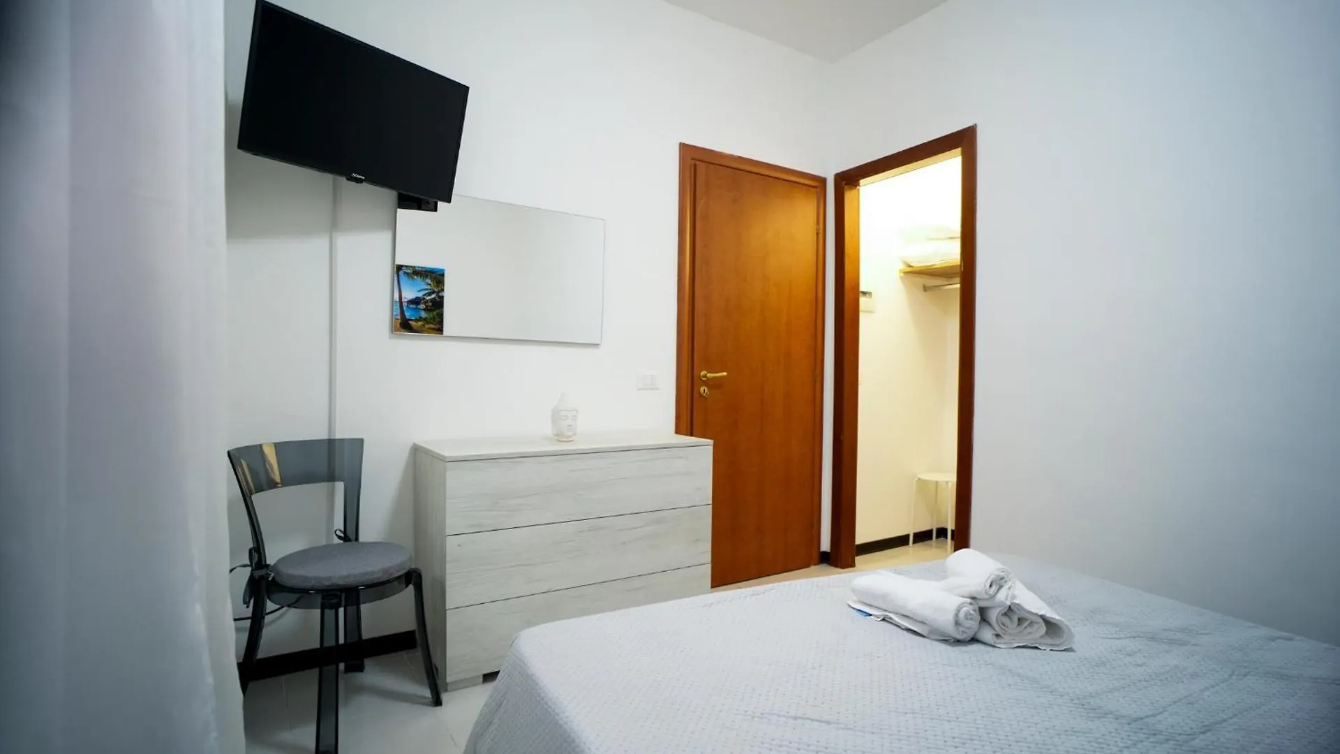 Apartment D'Ossuna Home Palermo Italy